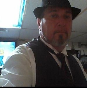 Meet your Posher, Dion